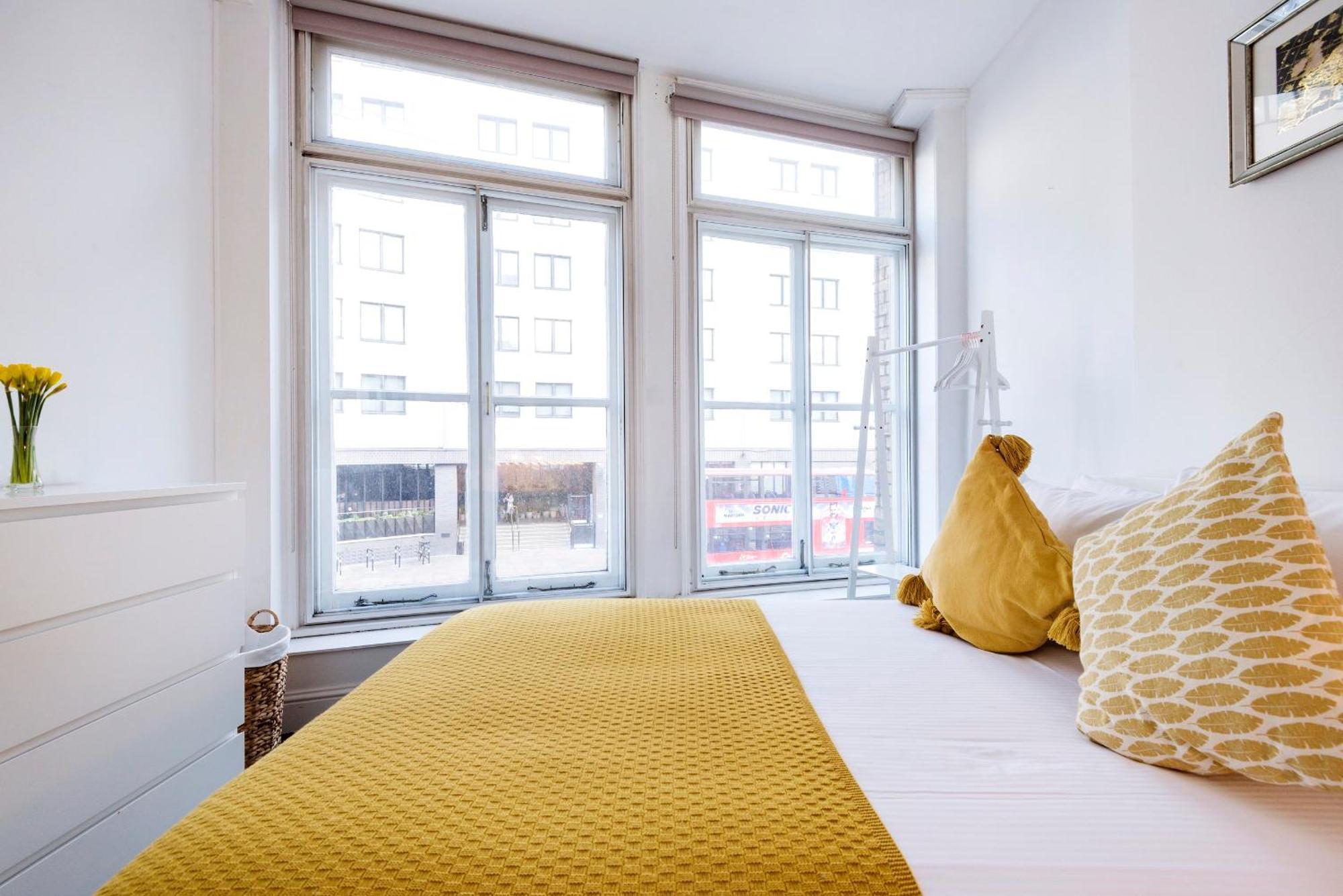 Apartments Are Located In The Heart Of Shoreditch Londen Buitenkant foto