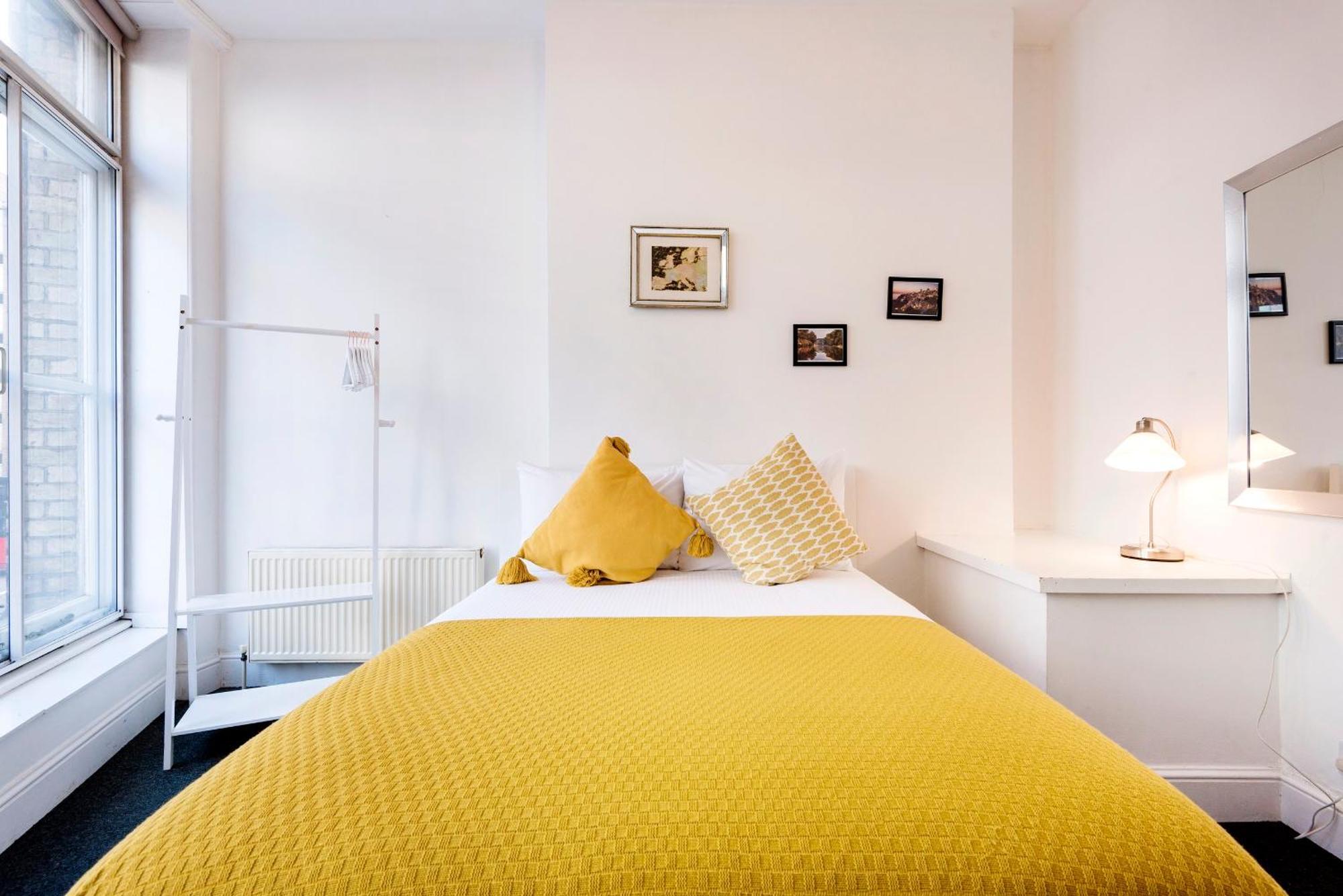 Apartments Are Located In The Heart Of Shoreditch Londen Buitenkant foto